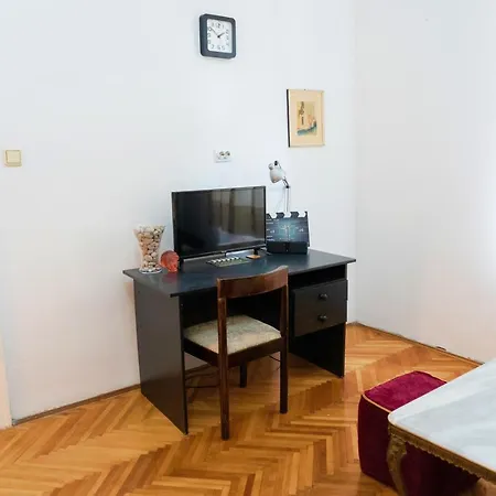 Apartment Artsy Ferhadija Sarajevo